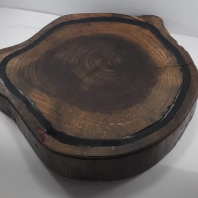 TÁBUA RUSTICA RESINADA